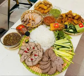 Hình ảnh Chả lụa Bình Định - nửa kí
