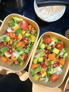 Hình ảnh Combo 2 Salad Gà Nướng