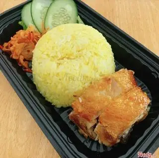 Hình ảnh Cơm Ức Gà Xối Mỡ+Salad Mè  Rang 