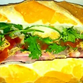 Hình ảnh Bánh mì thịt chả