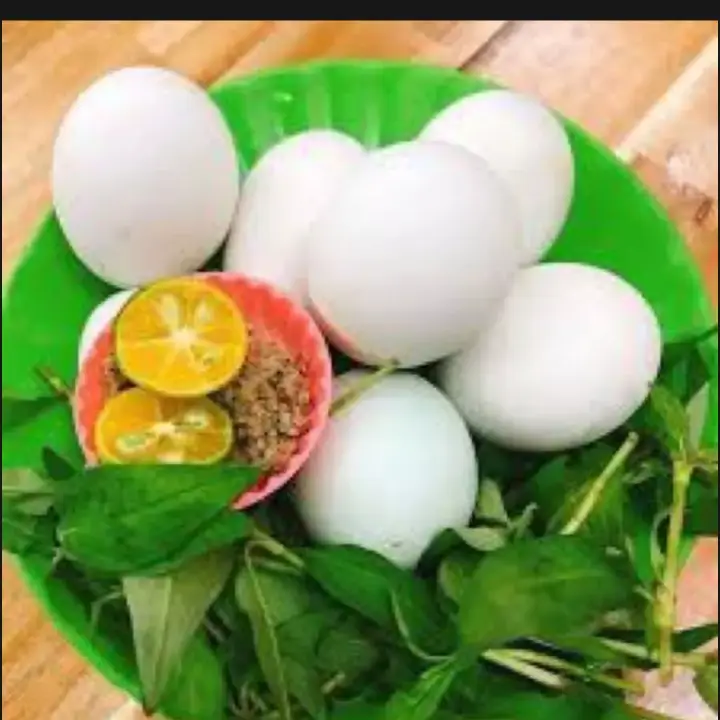 Hình ảnh 10 trứng vịt lộn luộc