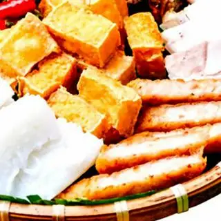 Hình ảnh Bún - đậu - thịt - chả cốm