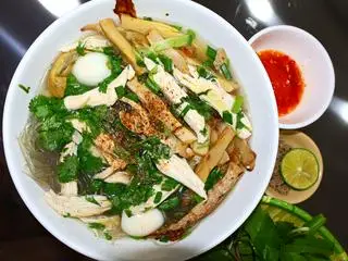 Hình ảnh Miến gà xé