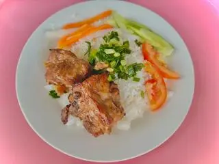 Hình ảnh Cơm tấm Sườn