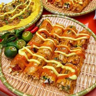 Hình ảnh BÁNH TRÁNG CUỘN SỐT BƠ 