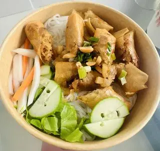 Hình ảnh Bún chả giò 