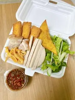 Hình ảnh Bún đậu thập cẩm +trà tắc
