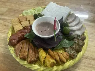 Hình ảnh Mẹt Full Topping 7 món