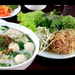 Hình ảnh Bánh Canh Mọc Chả