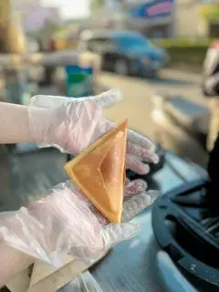 Hình ảnh Hotdog Thập Cẩm 2