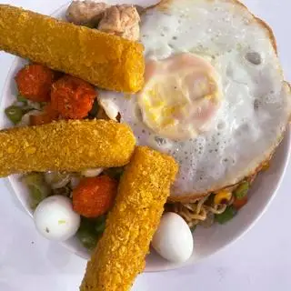 Hình ảnh Mì trộn Phô mai que