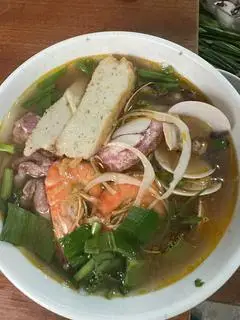 Hình ảnh bún thái
