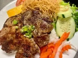 Hình ảnh Cơm Sườn Bì