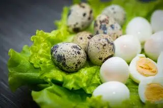 Hình ảnh trứng cút thêm 