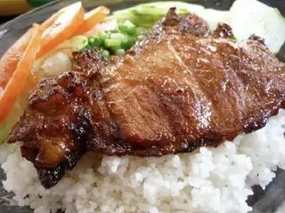 Hình ảnh Cơm sườn nướng sả