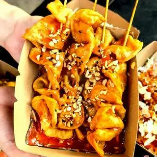 Hình ảnh Chả cá sốt Hàn Quốc sốt cay