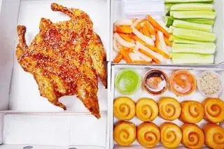 Hình ảnh gà quay 10 bánh bao 