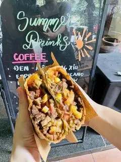 Hình ảnh tacos bò xào bơ tỏi size M