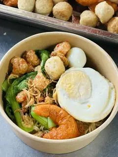 Hình ảnh Mì trộn Trứng