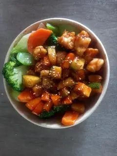 Hình ảnh Cơm  gạo nâu tôm sốt cay Hongkong. brow rice with shimp sauce hongkong