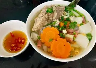 Hình ảnh Nui Tôm Thịt