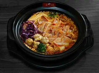 Hình ảnh Mì kim chi sườn sụn