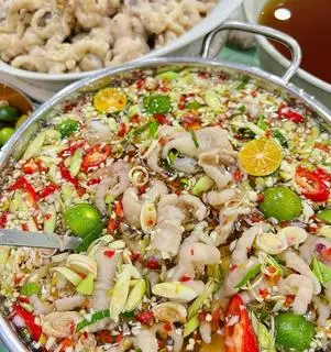 Hình ảnh Chân Gà Sả Tắc 