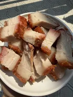 Hình ảnh Heo quay (Không kèm nước lèo)