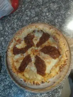 Hình ảnh Pizza bò bằm