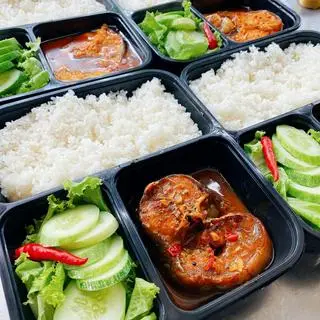 Hình ảnh Cơm,lóc kho,canh cua,cà pháo