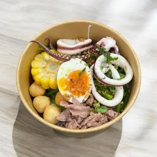 Hình ảnh Bún/ Mì Thái Mực Bò Trứng