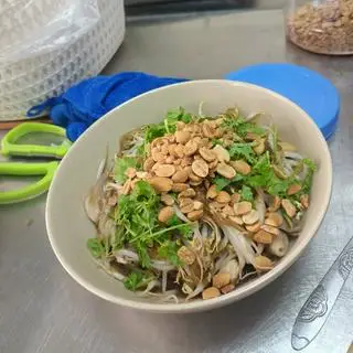 Hình ảnh Miến trộn gà