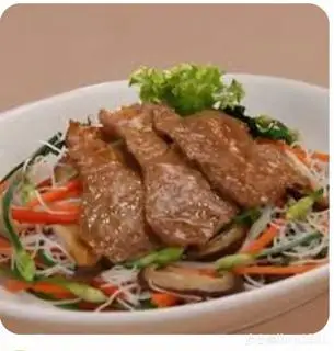 Hình ảnh Bún Gạo Xào Bò
