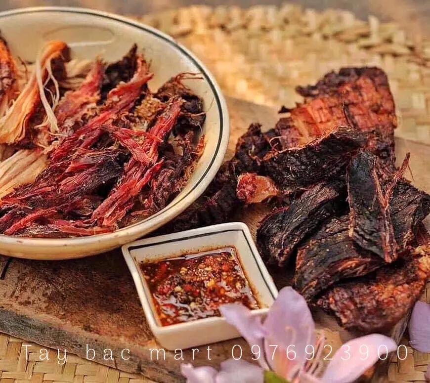 Hình ảnh Thịt trâu gác bếp 500gram 
