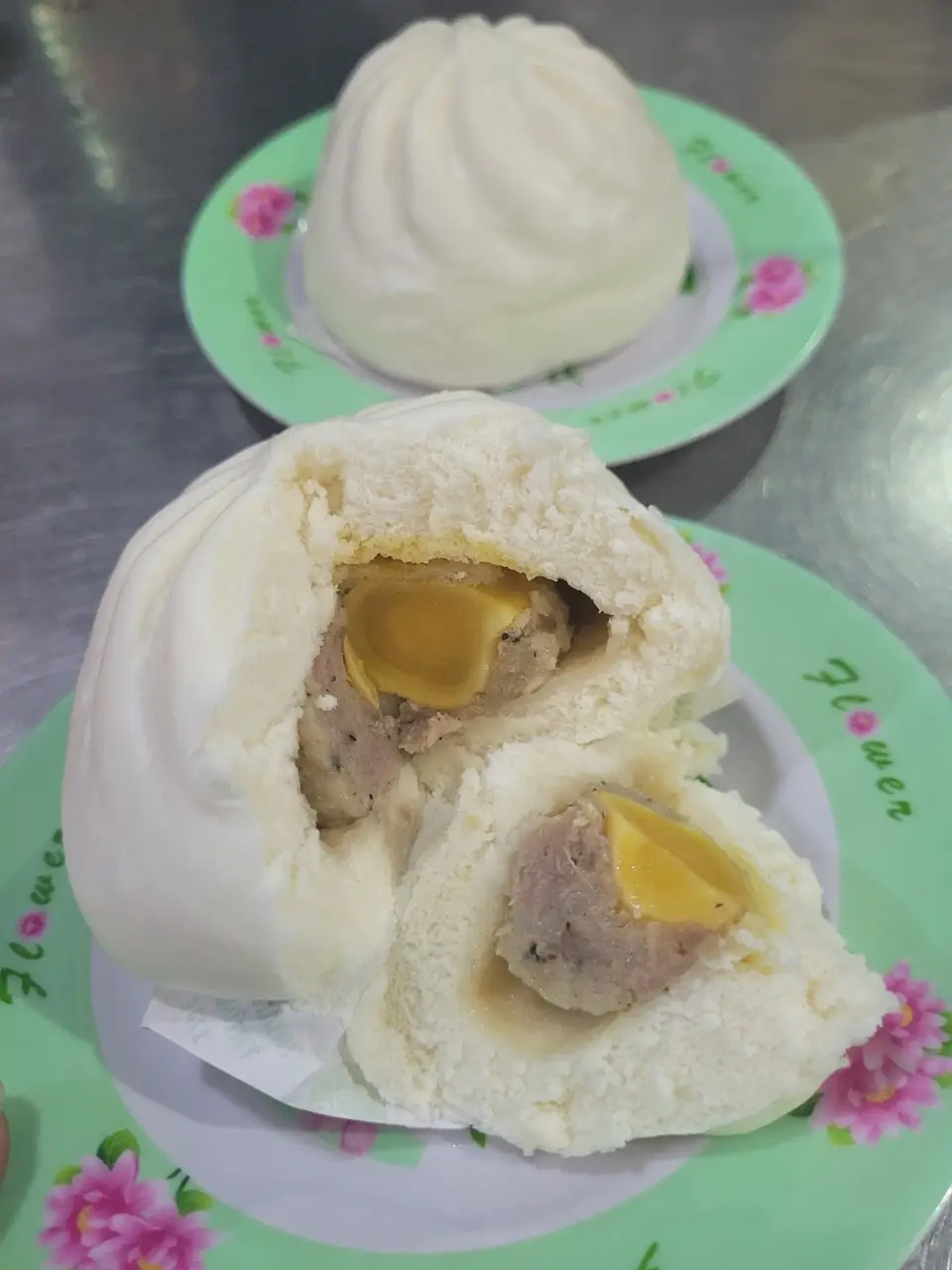 Hình ảnh Bánh Bao Thọ Phát - Thập Cẩm,nguyên Trứng Muối 1 trứng cút 