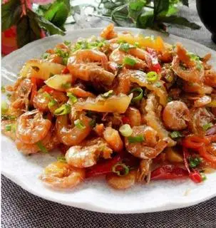 Hình ảnh Cơm Thịt Heo Rim Tôm