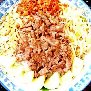 Hình ảnh Bún bò trộn