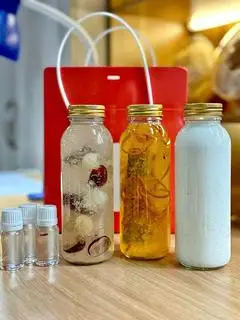 Hình ảnh Chai cao 300ml 35gr Yến Tươi