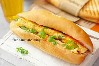 Hình ảnh Bánh Mỳ Chả Bò Khô