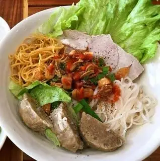 Hình ảnh hủ tiếu khô bò viên