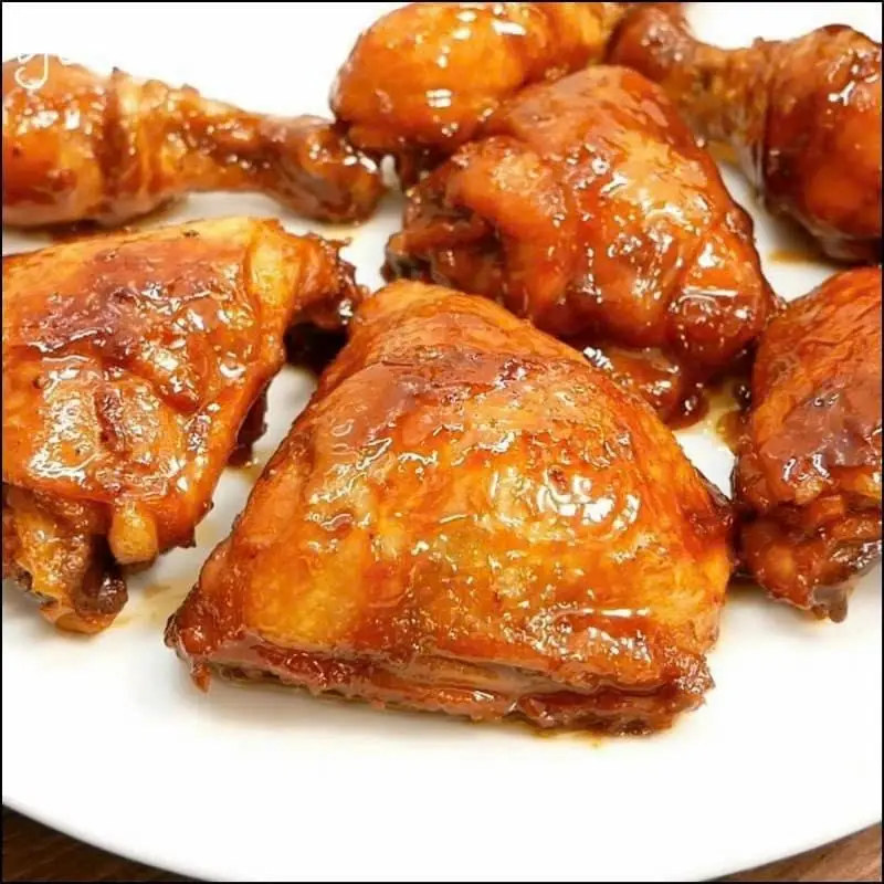 Hình ảnh Mì Trộn Gà Mắm Tỏi ( MÁ ĐÙI )