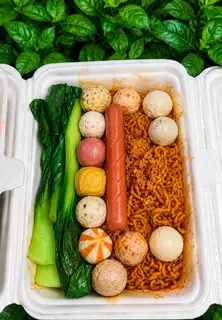 Hình ảnh Mì Trộn 12 viên 1 xúc xích