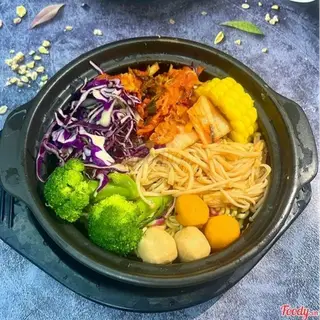 Hình ảnh Mì Cay Rau Củ