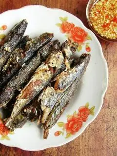 Hình ảnh Cơm cá nục Sapa chiên giòn