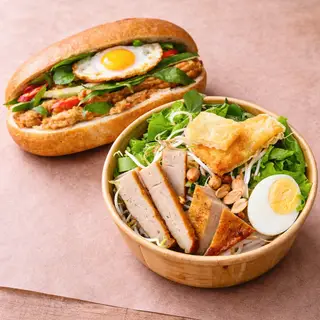 Hình ảnh Combo Bánh Mì Chả Cá + Bún Nước Tương Chả Cá
