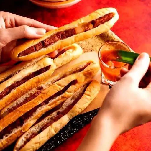 Hình ảnh Bánh Mì Cay Hải Phòng