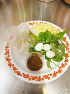 Hình ảnh Bánh tráng chấm