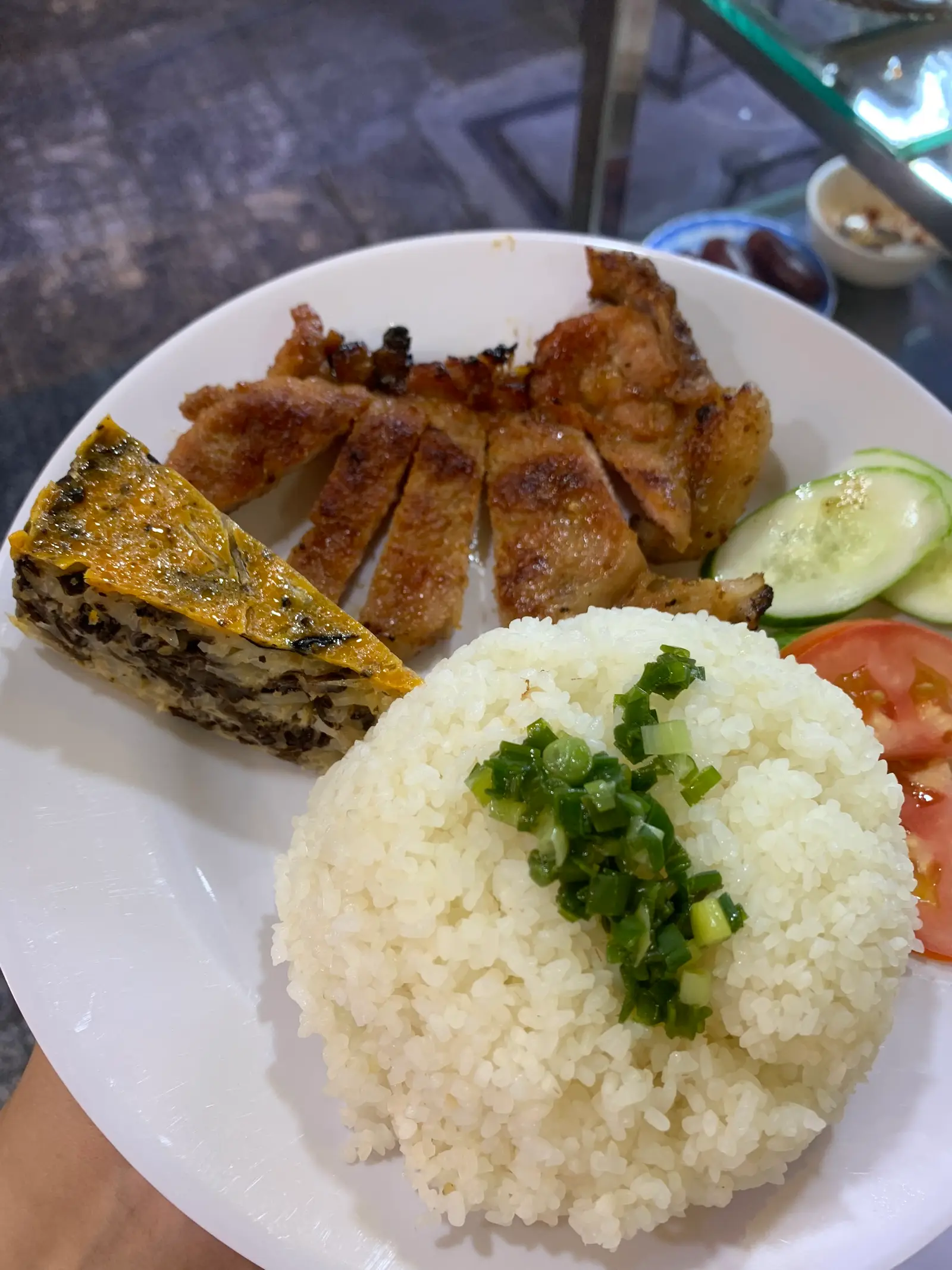 Hình ảnh Cơm sườn chả