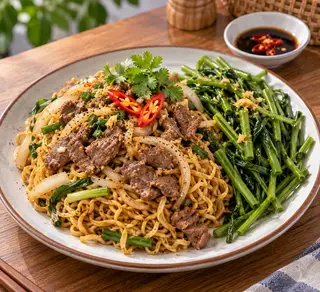 Hình ảnh Mì xào bò