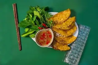 Hình ảnh Gia đình xém hết bếp (4-5 người)
